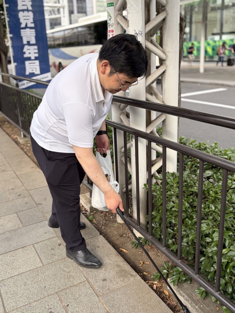 自民党青年局街頭活動千葉駅1